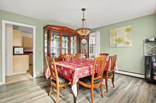10 Bayberry Ln, Mattapoisett, MA 02739 - Photo 9