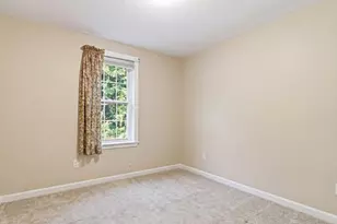 37 Moreland Green Dr, Worcester, MA 01609 - Photo 25