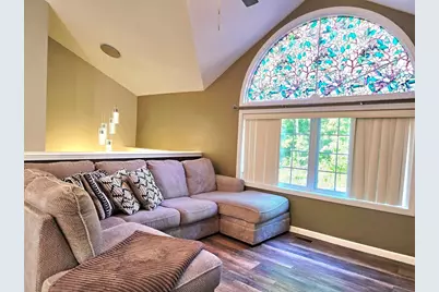 37 Moreland Green Dr, Worcester, MA 01609 - Photo 13