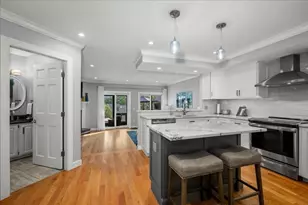 35 Eastern Point Dr, Shrewsbury, MA 01545 - Photo 5