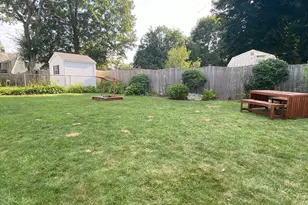 6 Stirling St, Andover, MA 01810 - Photo 11