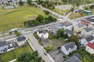 420 Bradford Ave, Fall River, MA 02721 - Photo 33