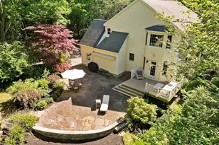 18 Wood St, Southborough, MA 01772 - Photo 33