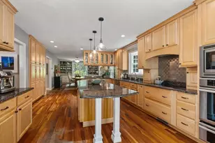 18 Wood St, Southborough, MA 01772 - Photo 15