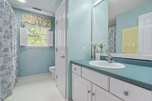 18 Wood St, Southborough, MA 01772 - Photo 29