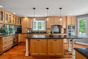 18 Wood St, Southborough, MA 01772 - Photo 11