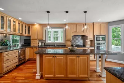 18 Wood Street, Southborough, MA 01772 - Photo 11