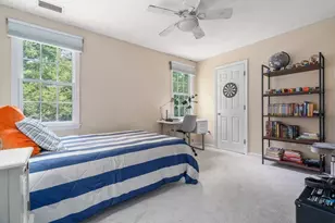 18 Wood St, Southborough, MA 01772 - Photo 27