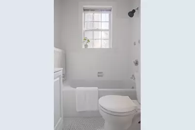 16 Chauncy St #10, Cambridge, MA 02138 - Photo 9