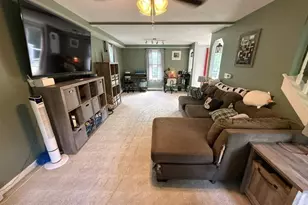 632 Southbridge Rd, Warren, MA 01083 - Photo 9