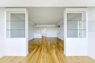 6 Whittier Pl, Boston, MA 02114 - Photo 9