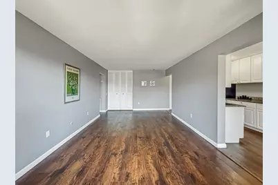 22 Shrewsbury Green Dr #I, Shrewsbury, MA 01545 - Photo 3