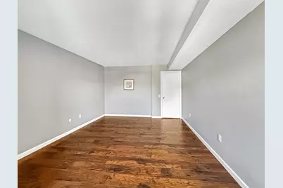 22 Shrewsbury Green Dr #I, Shrewsbury, MA 01545 - Photo 9