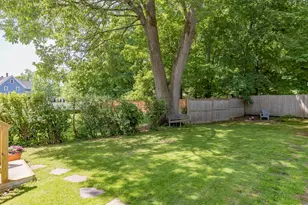 58 Maple Ave, Andover, MA 01810 - Photo 7
