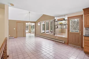 80 Elizabeth Dr, Ludlow, MA 01056 - Photo 17