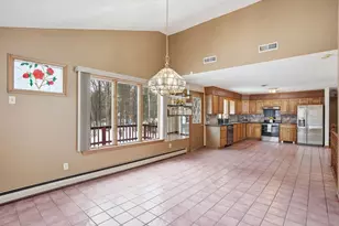 80 Elizabeth Dr, Ludlow, MA 01056 - Photo 11