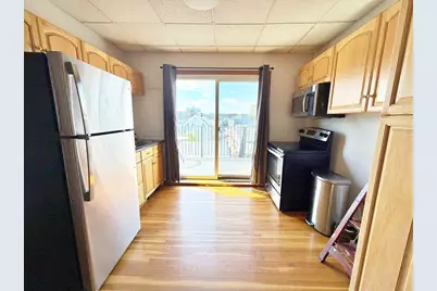 14 Cottage St #3, Boston, MA 02128 - Photo 3