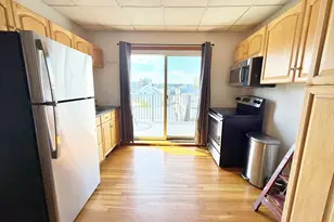 14 Cottage St, Boston, MA 02128 - Photo 3