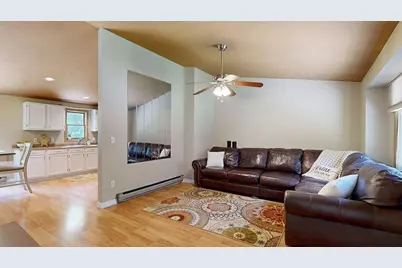 93 Franklin St, Douglas, MA 01516 - Photo 21