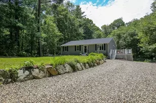 93 Franklin St, Douglas, MA 01516 - Photo 5