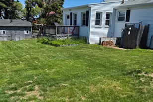 61 Hilltop Ave, Plymouth, MA 02360 - Photo 11