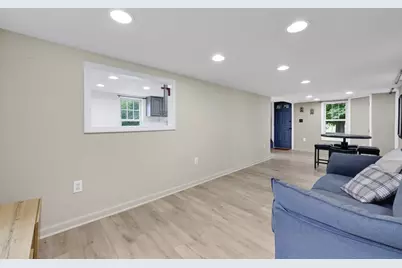115 Saratoga Ave, Chicopee, MA 01013 - Photo 21