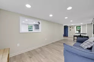 115 Saratoga Ave, Chicopee, MA 01013 - Photo 21
