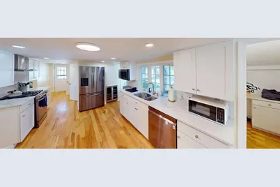 266 Webster St, Worcester, MA 01603 - Photo 7