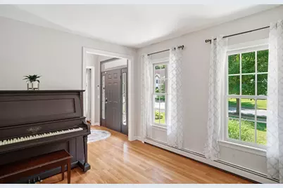 150 Samuel Dr, Northbridge, MA 01588 - Photo 5