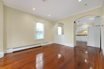 307 Austin St, New Bedford, MA 02740 - Photo 3