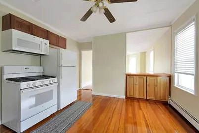 307 Austin St, New Bedford, MA 02740 - Photo 11