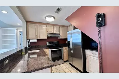 200 Falls #D309, Quincy, MA 02169 - Photo 5
