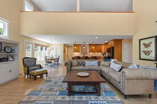 10 Iris Ct, Lunenburg, MA 01462 - Photo 17