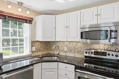 78 Macintosh Ln #78, Boxborough, MA 01719 - Photo 5