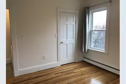 4 Hardwick St #3, Cambridge, MA 02141 - Photo 9