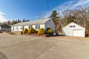 1581 Main St, Weymouth, MA 02190 - Photo 1