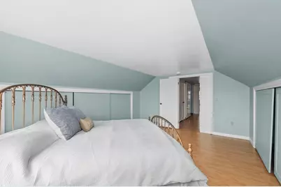 828 E Squantum St, Quincy, MA 02171 - Photo 25
