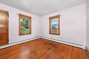 828 E Squantum St, Quincy, MA 02171 - Photo 19