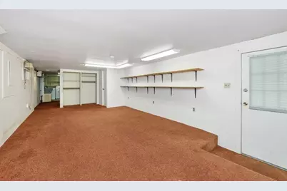828 E Squantum St, Quincy, MA 02171 - Photo 33