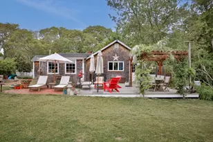 29 Jernegan Ave, Edgartown, MA 02539 - Photo 3