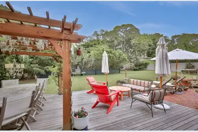 29 Jernegan Ave, Edgartown, MA 02539 - Photo 5