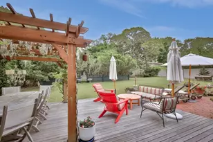 29 Jernegan Ave, Edgartown, MA 02539 - Photo 5