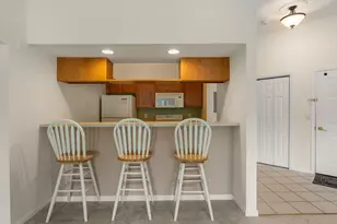 218 Reservoir St, Holden, MA 01520 - Photo 9