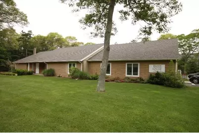 10 Edgerton Dr, Falmouth, MA 02556 - Photo 1