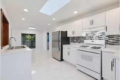 11 3rd Ave, Chelmsford, MA 01863 - Photo 5
