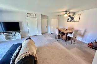 685 Oak St, Brockton, MA 02301 - Photo 7