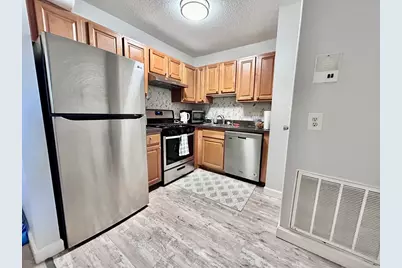 685 Oak Street #4-6, Brockton, MA 02301 - Photo 9