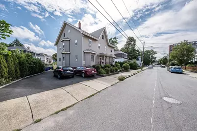 39-41 Columbia St #5, Malden, MA 02148 - Photo 3