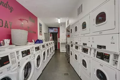 172 Salem #Laundry, Boston, MA 02113 - Photo 1
