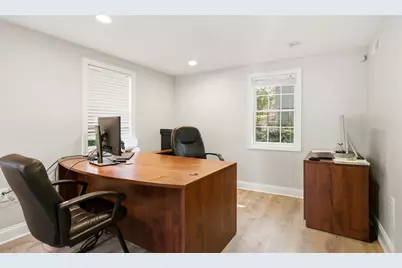 75 Essex St, Andover, MA 01810 - Photo 9